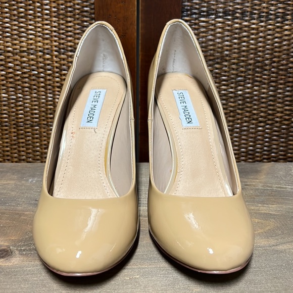 Steve Madden Unityy Blush Leather Patent Heels NWOT - Picture 2 of 14